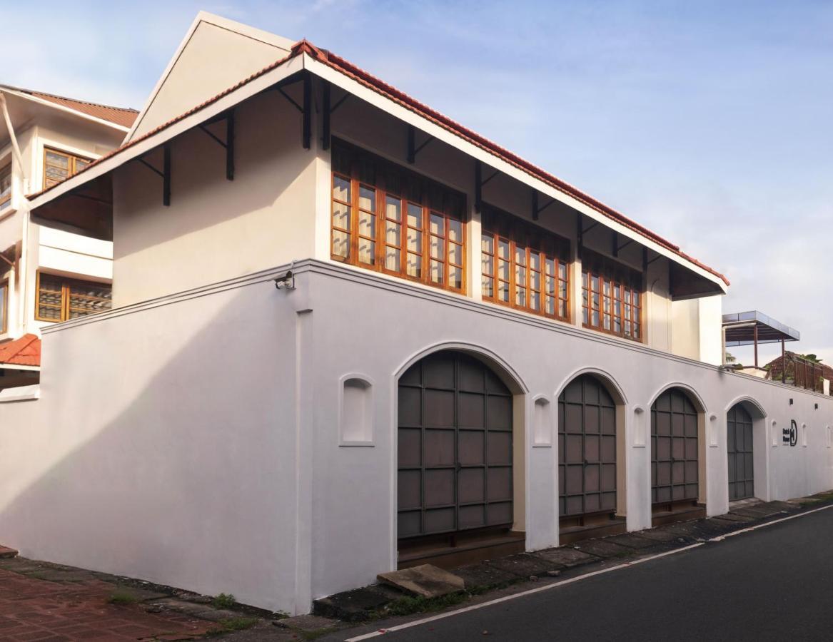 Dutch Manor Boutique Hotel Kochi Exterior foto