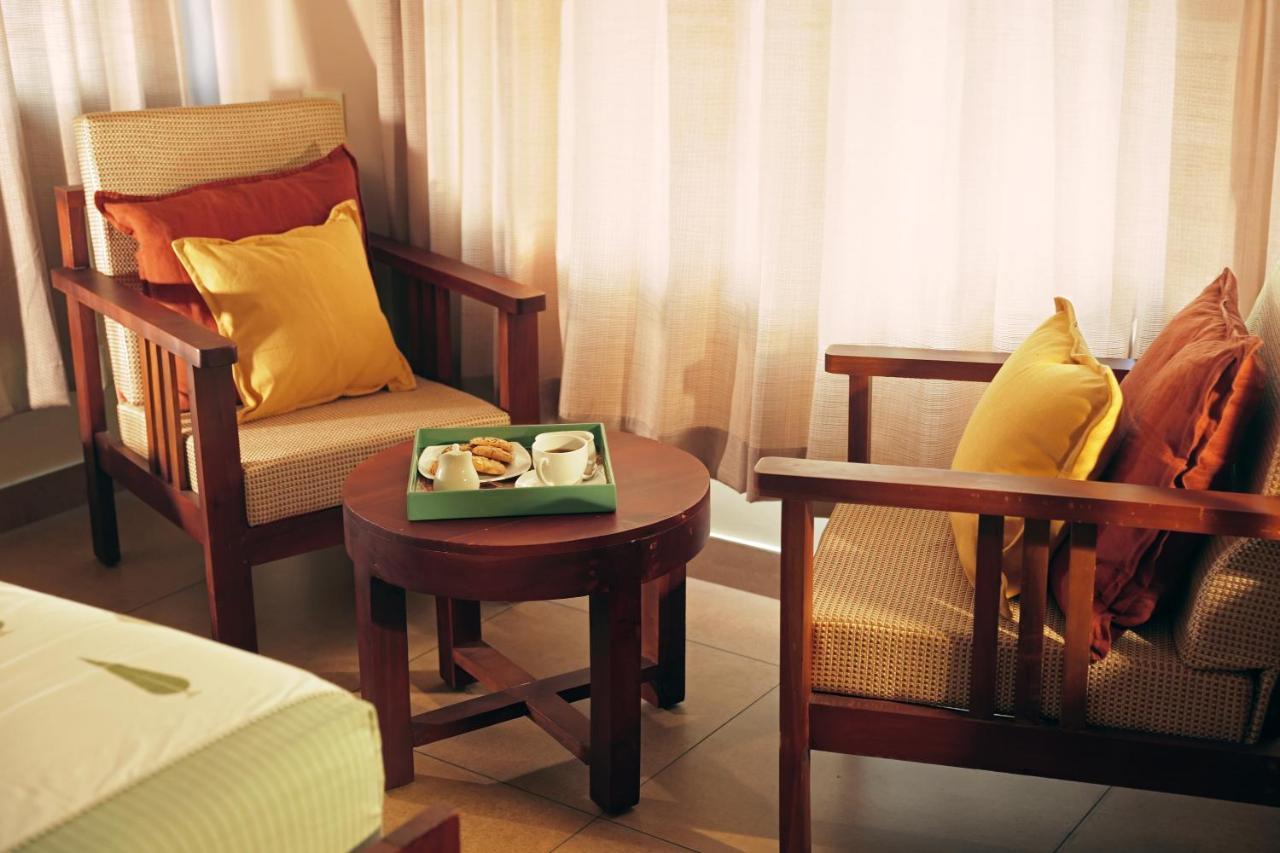 Dutch Manor Boutique Hotel Kochi Exterior foto
